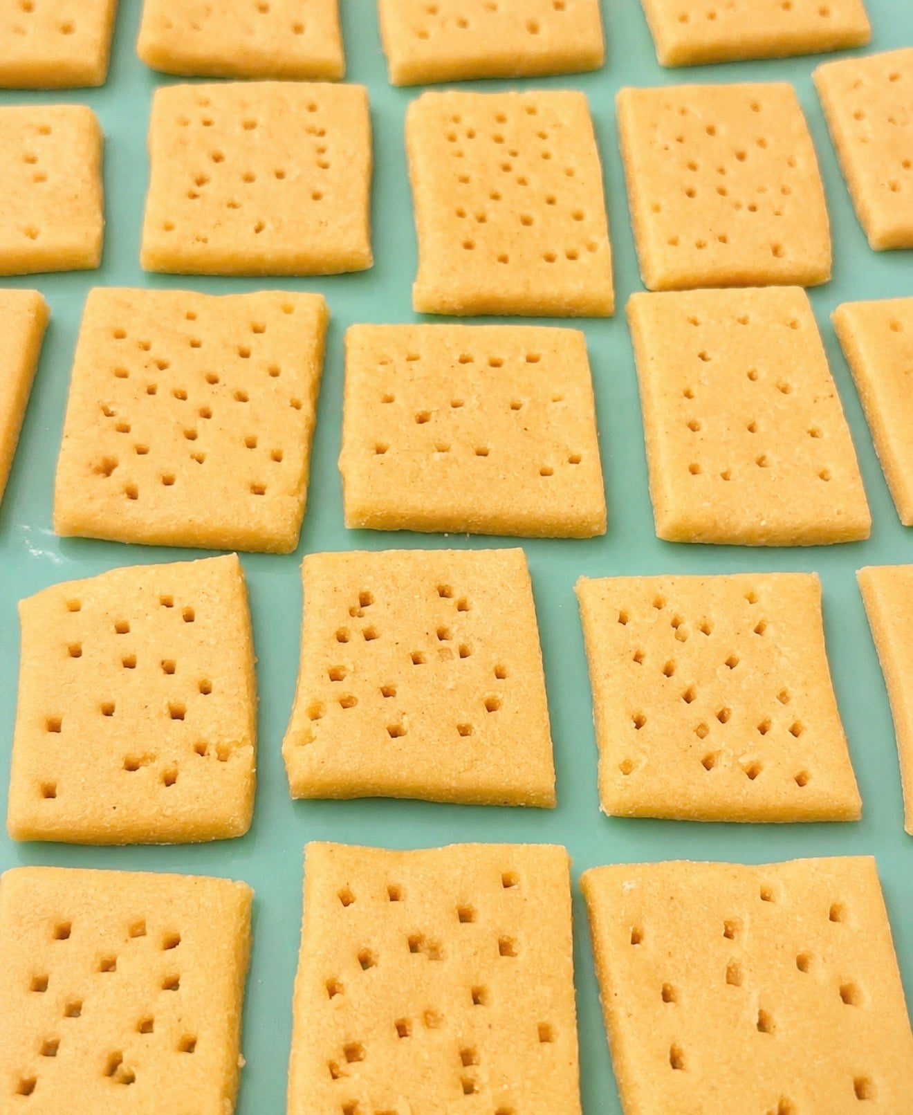 Pepper Cheese Crackers