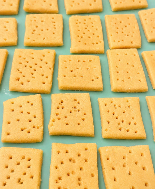 Pepper Cheese Crackers