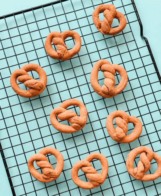 Pumpkin Carrot Pretzels