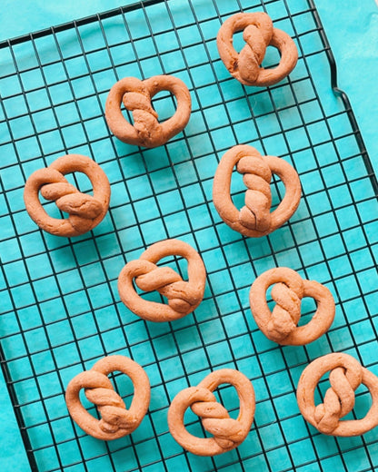 Pumpkin Carrot Pretzels